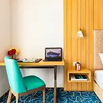 Marina Hotel