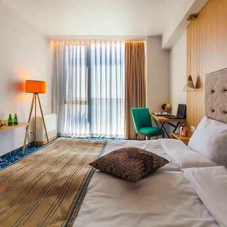 Marina Hotell 3*