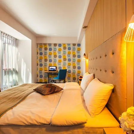 Marina Hotell 3*