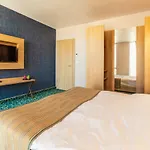Marina 3*