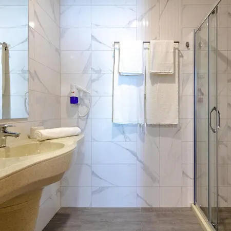 Hotel Marina 3*
